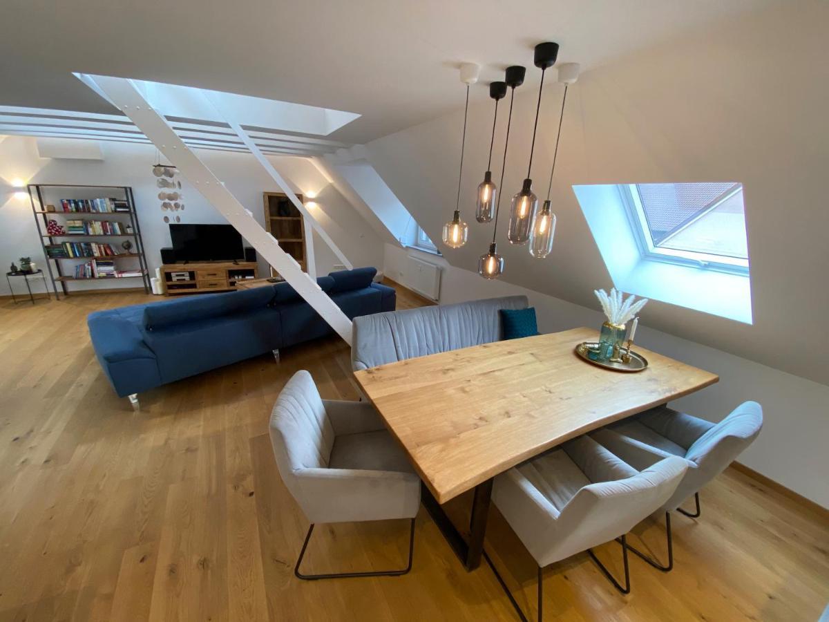 Апартаменти Modernes Penthouse, Nahe Wuerzburg Екстер'єр фото